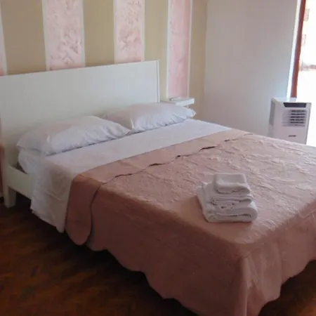 Casa Alessandro アパート